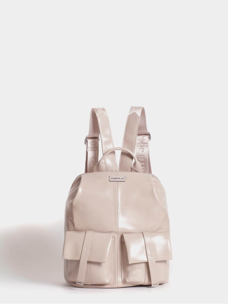 Mochila Visón Efecto Charol Roxie