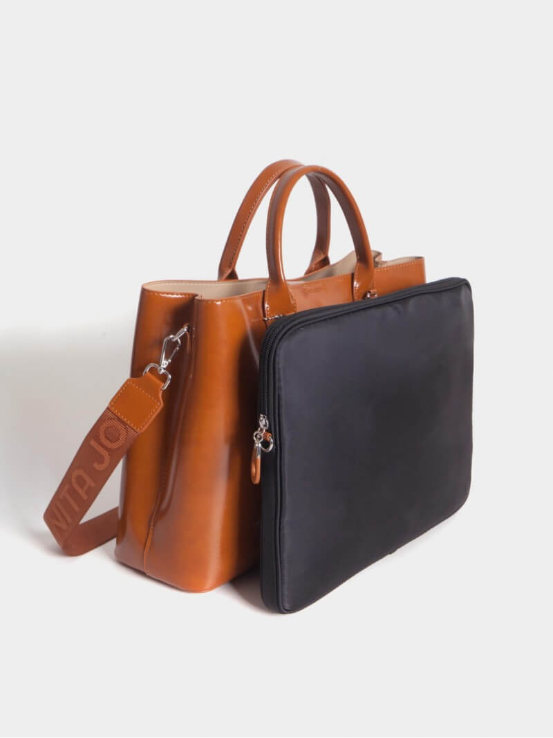 Cartera Con Porta Notebook Color Suela Worky