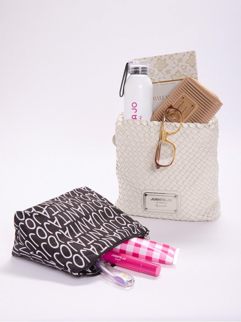 Cartera Chica Color Crema Lazo