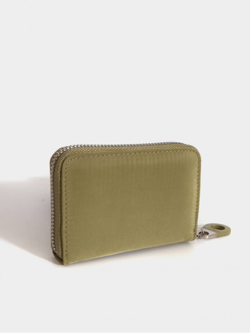 Tarjetero Verde Abanico De Novytex Con Chapa