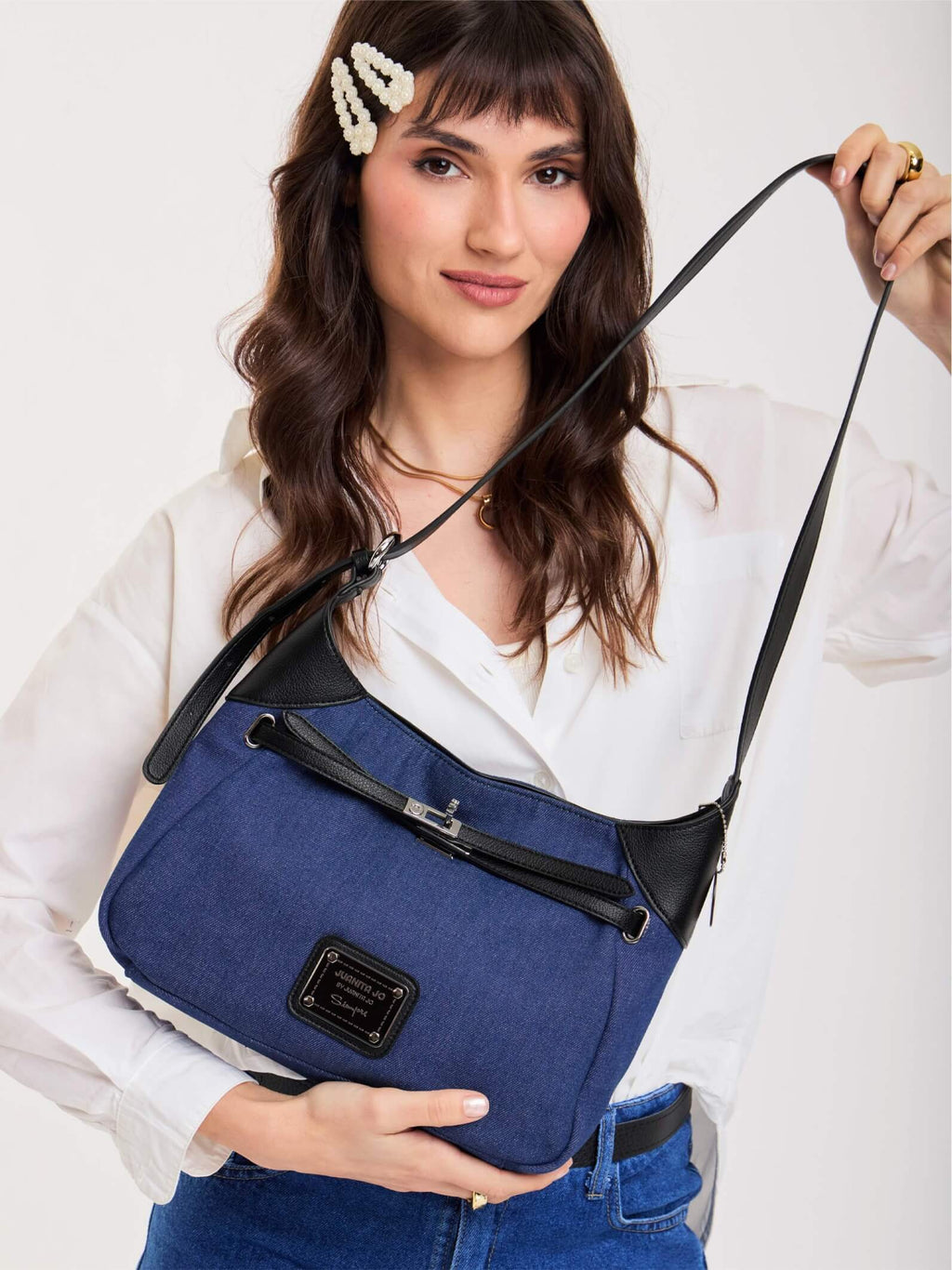 Cartera De Hombro Denim Jessie Azul Y Negro